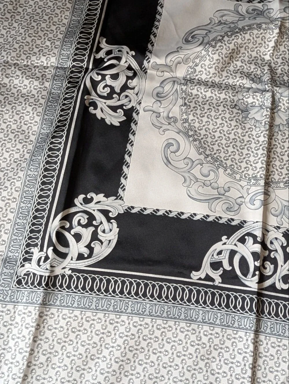 N/A classic black